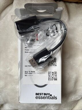 Best Buy Essentials USB to HDMI Adapter - Black